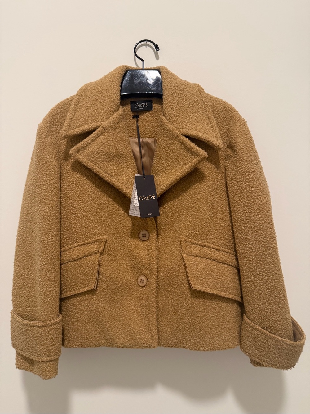 Chepè Italy Camel Cropped Teddy Bear Sherpa Jacket - size L